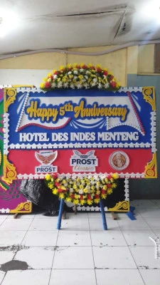 Papan Bunga di Padaan Pabelan