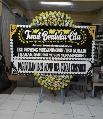Papan Bunga di Padaan Pabelan